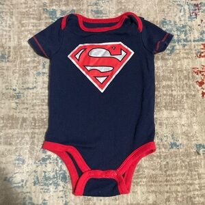 3/$5 Like new superman onesie